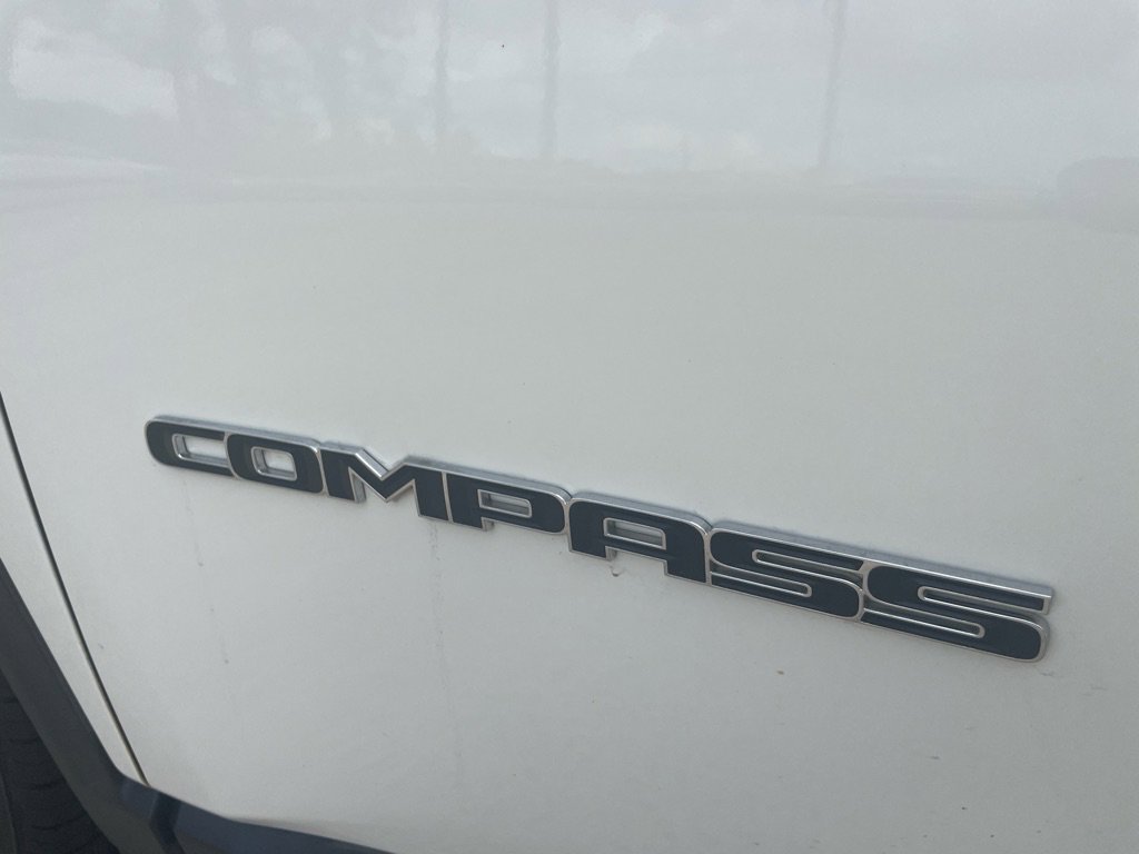 Used 2020 Jeep Compass Limited image 13