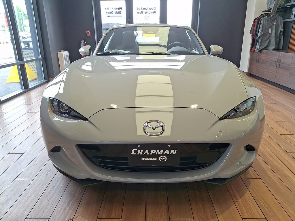 New 2026 MAZDA MX-5 Miata RF Grand Touring w/ Weather Package RWD image 2