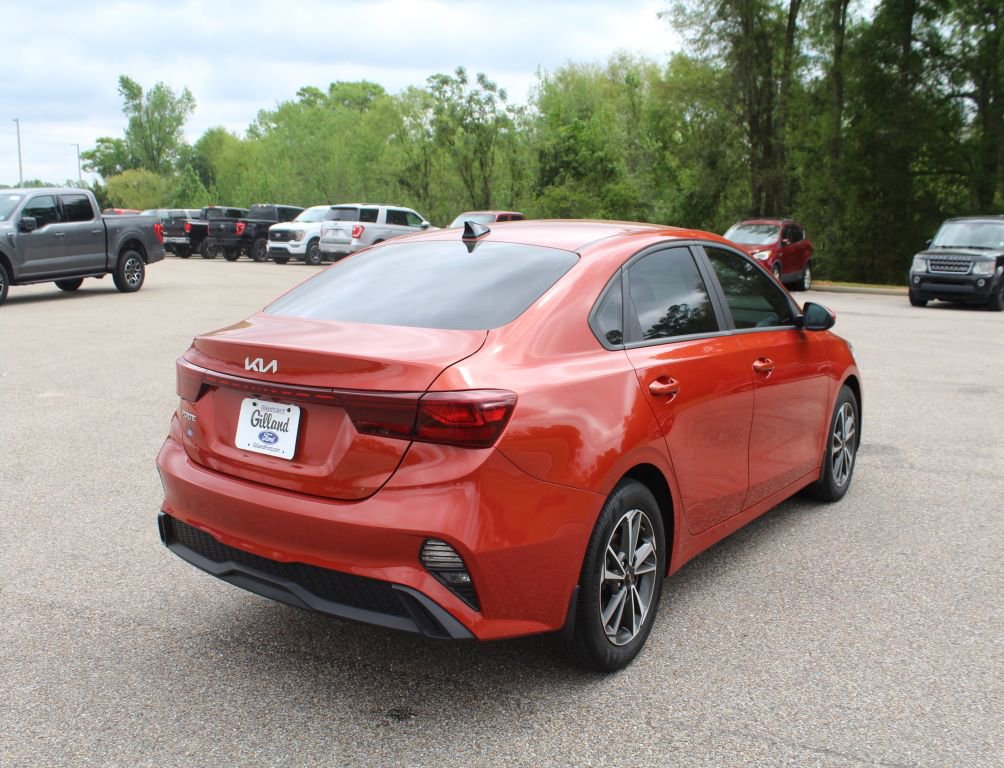 Used 2022 Kia Forte LXS image 10