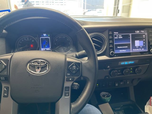 Used 2023 Toyota Tacoma TRD Sport w/ Technology Package image 19