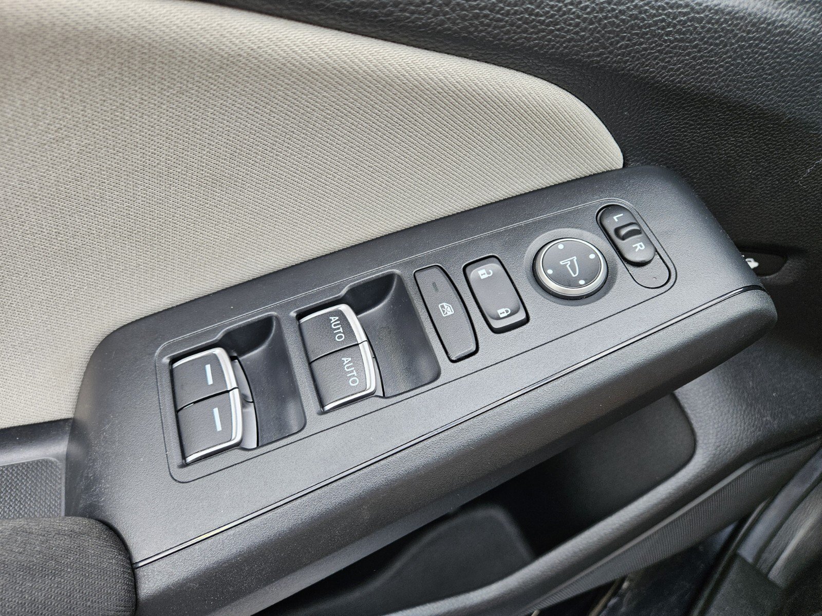Used 2022 Honda Civic EX image 30