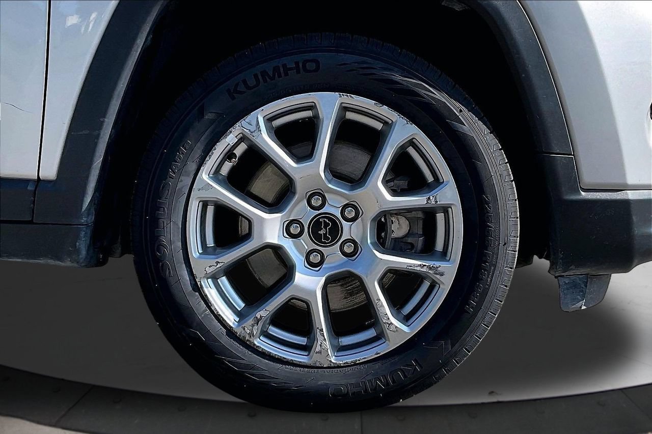 Used 2025 Jeep Compass Limited AWD/4WD image 33