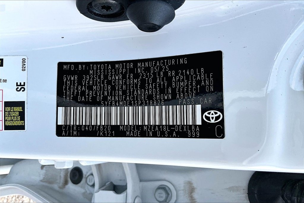 Used 2025 Toyota Corolla LE FWD image 35