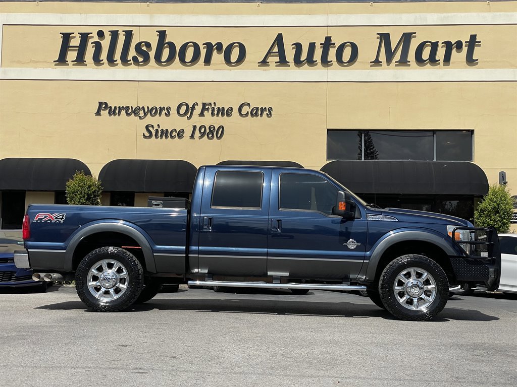 Used 2015 Ford F250 Lariat w/ Lariat Ultimate Package image 4