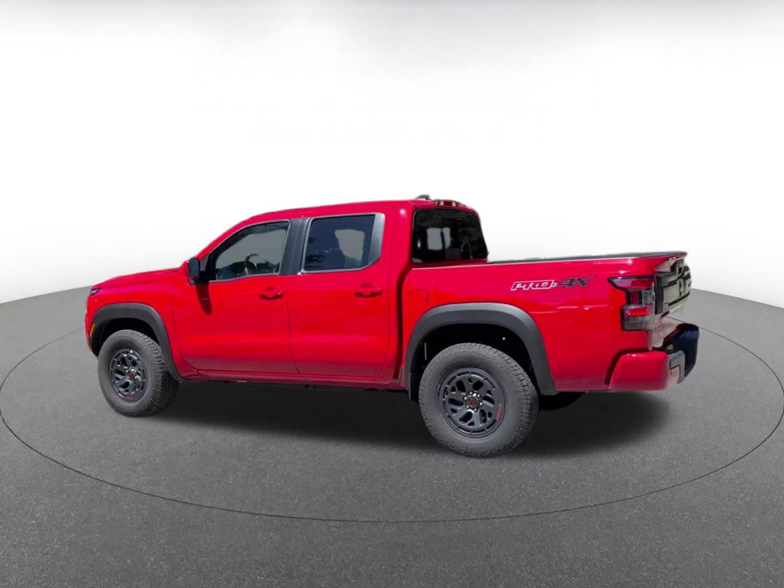 Used 2026 Nissan Frontier PRO-4X AWD/4WD image 10