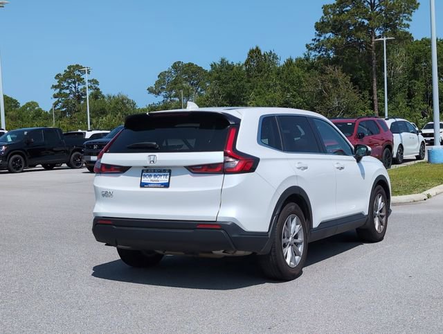 Used 2025 Honda CR-V EX image 3