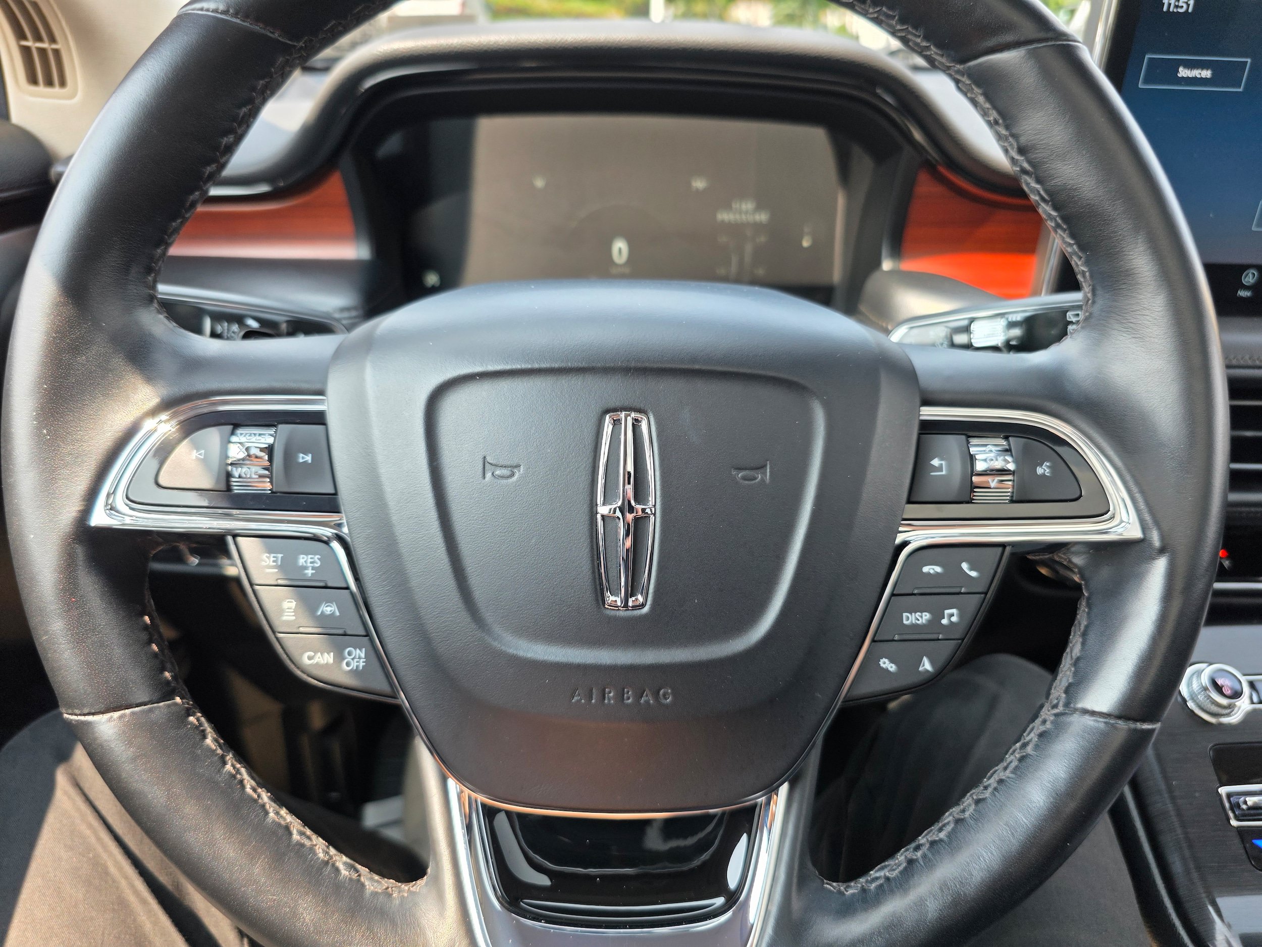Used 2022 Lincoln Nautilus Reserve w/ Equipment Group 202A AWD/4WD image 14