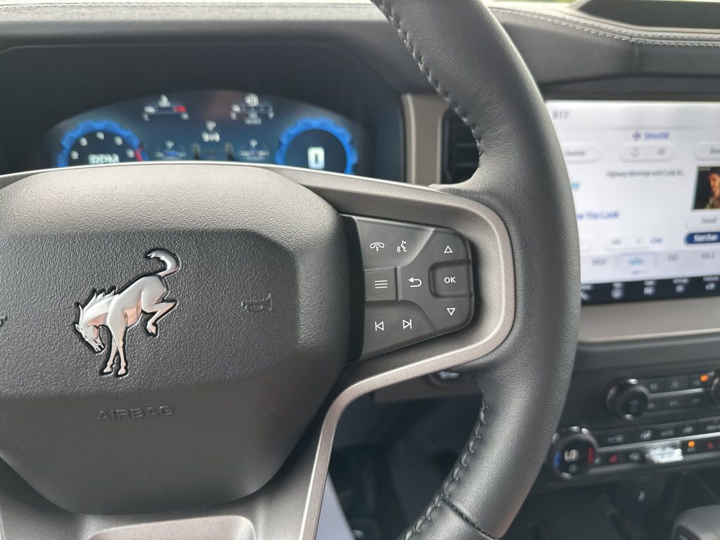 New 2025 Ford Bronco Outer Banks image 25
