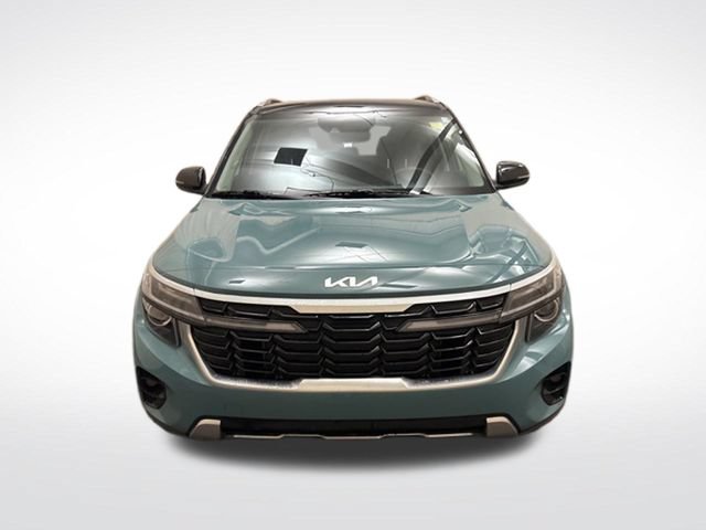 Used 2026 Kia Seltos S FWD image 2