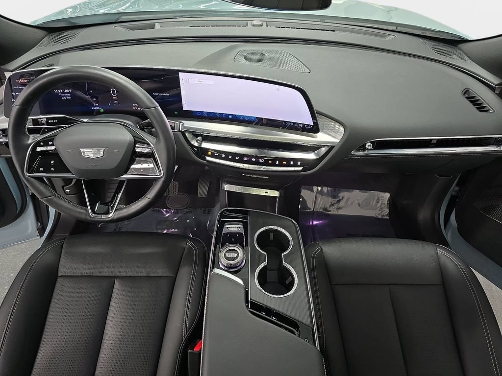 Used 2025 Cadillac Lyriq Sport RWD image 12
