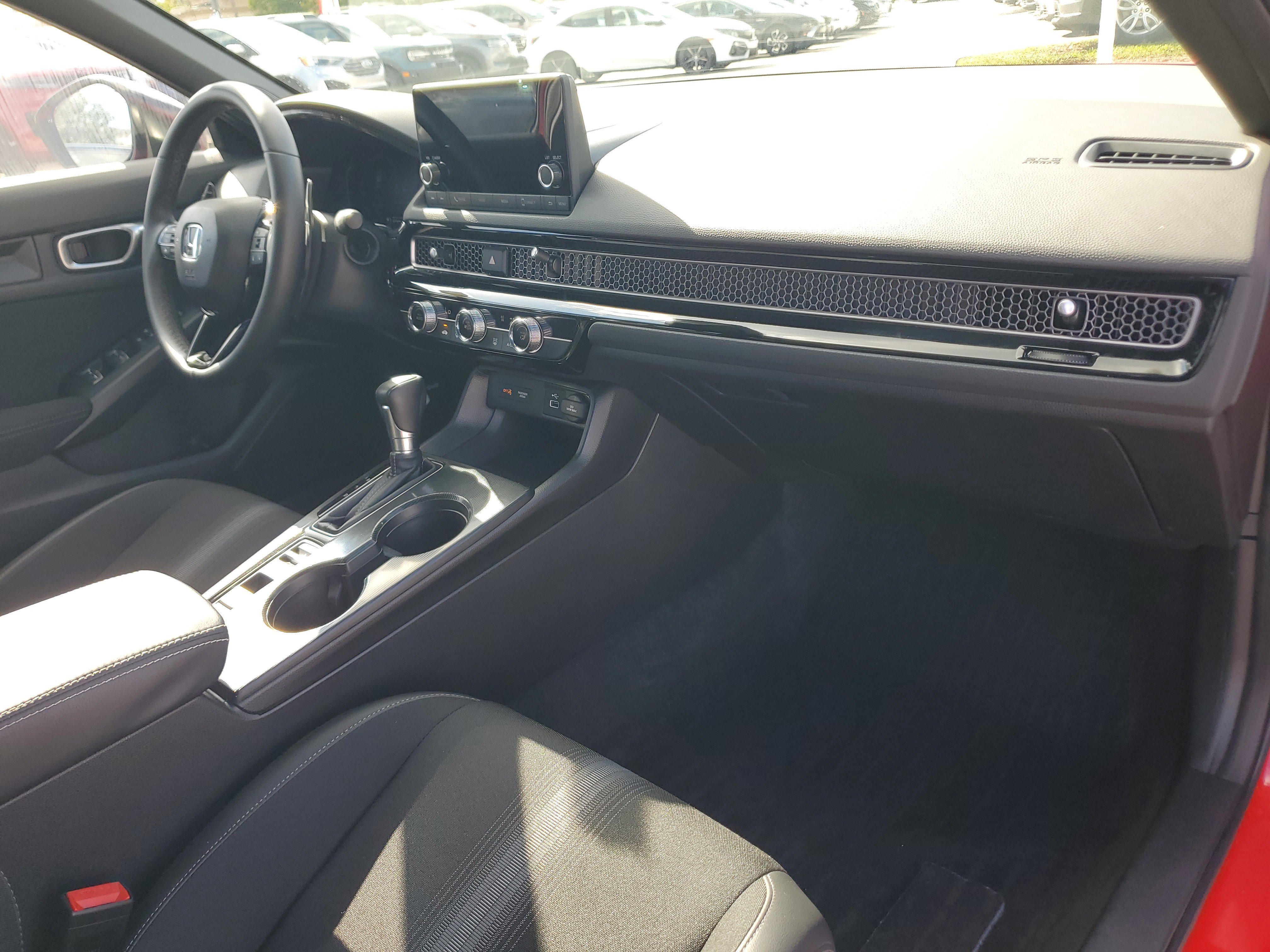 Used 2023 Honda Civic Sport image 15