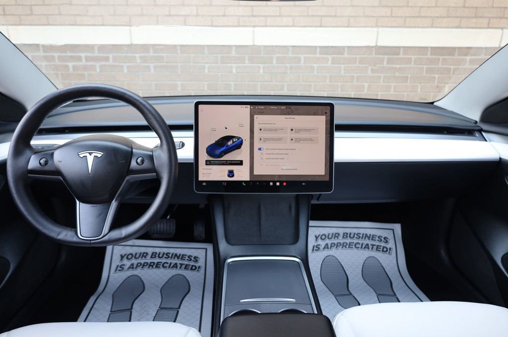 Used 2023 Tesla Model 3 Standard Range image 26