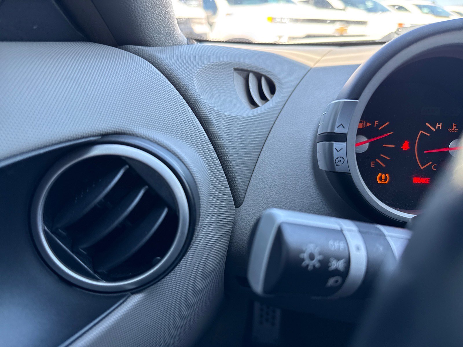 Used 2005 Nissan 350Z Touring image 21