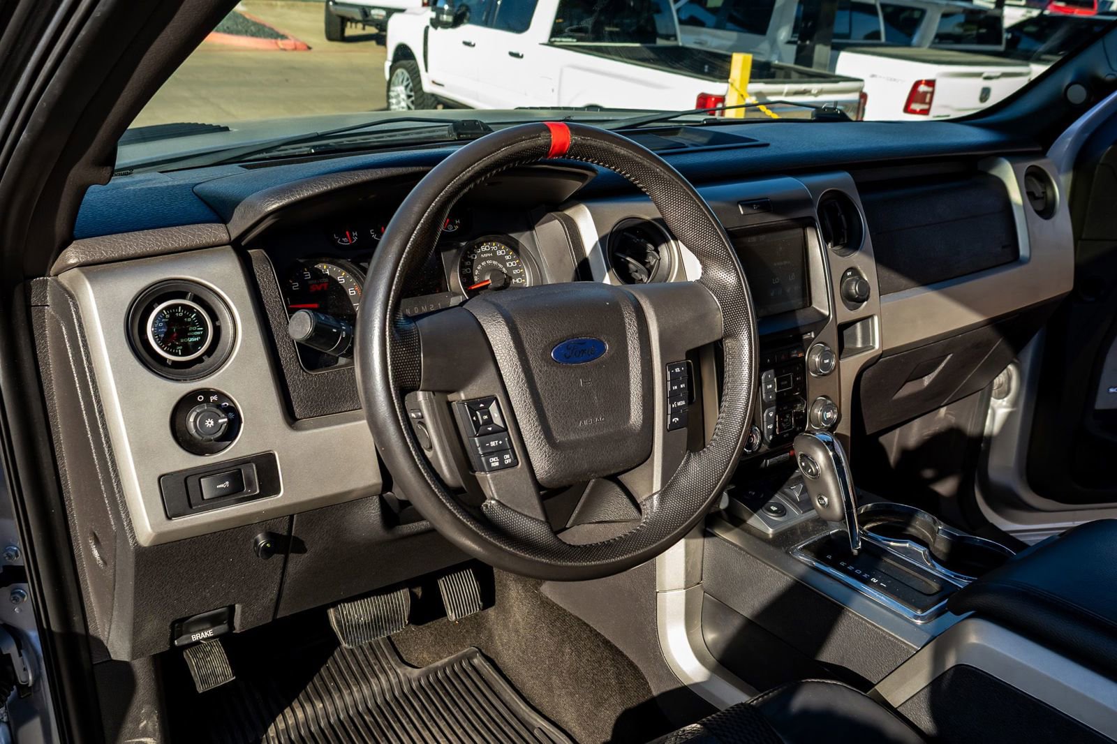 Used 2013 Ford F150 Raptor w/ Luxury Equipment Group image 16