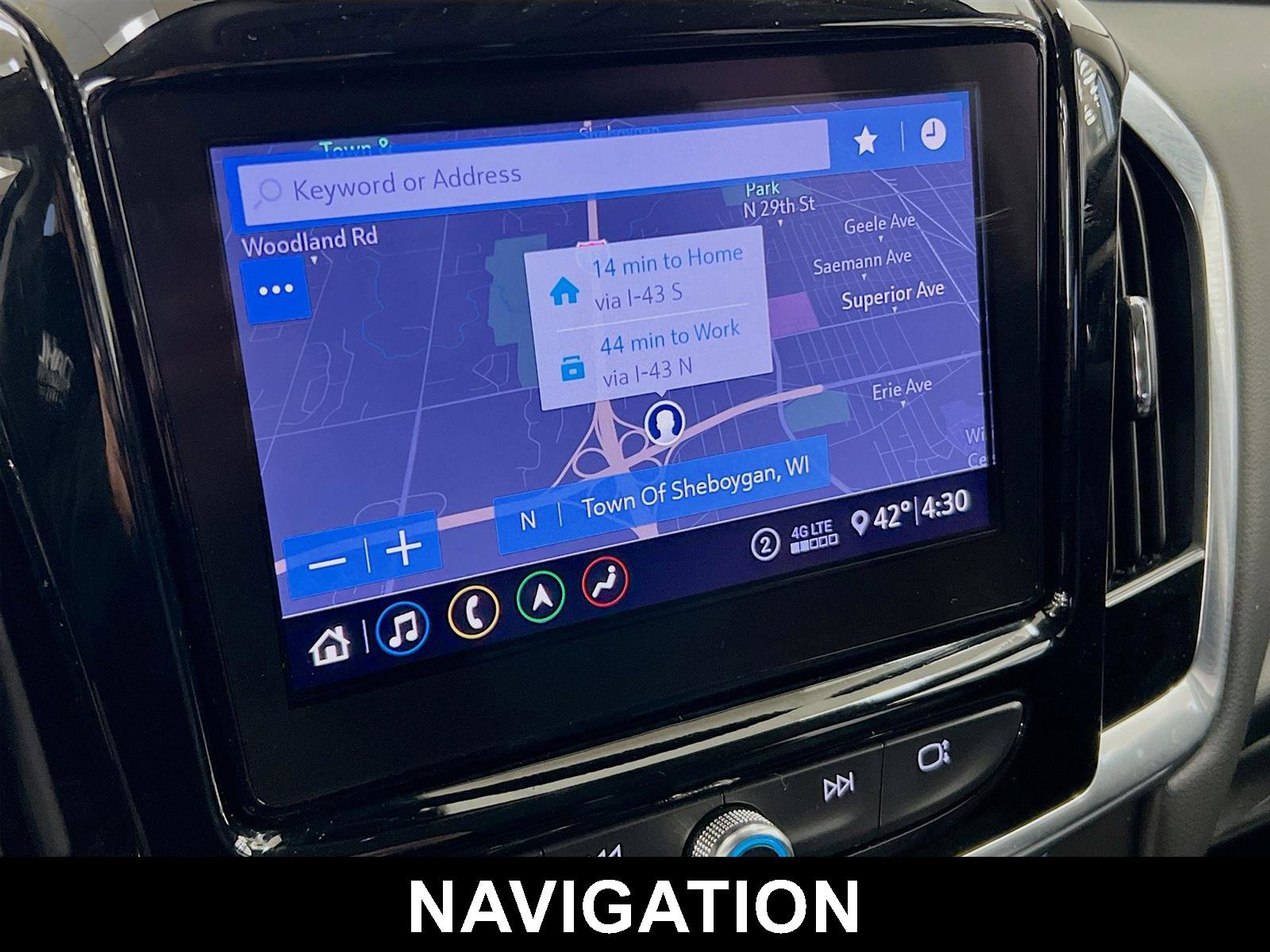 Used 2020 Chevrolet Traverse RS image 12