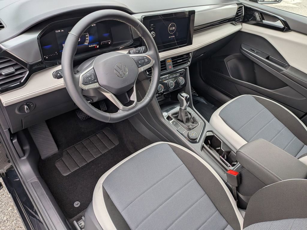 Used 2025 Volkswagen Taos S image 10