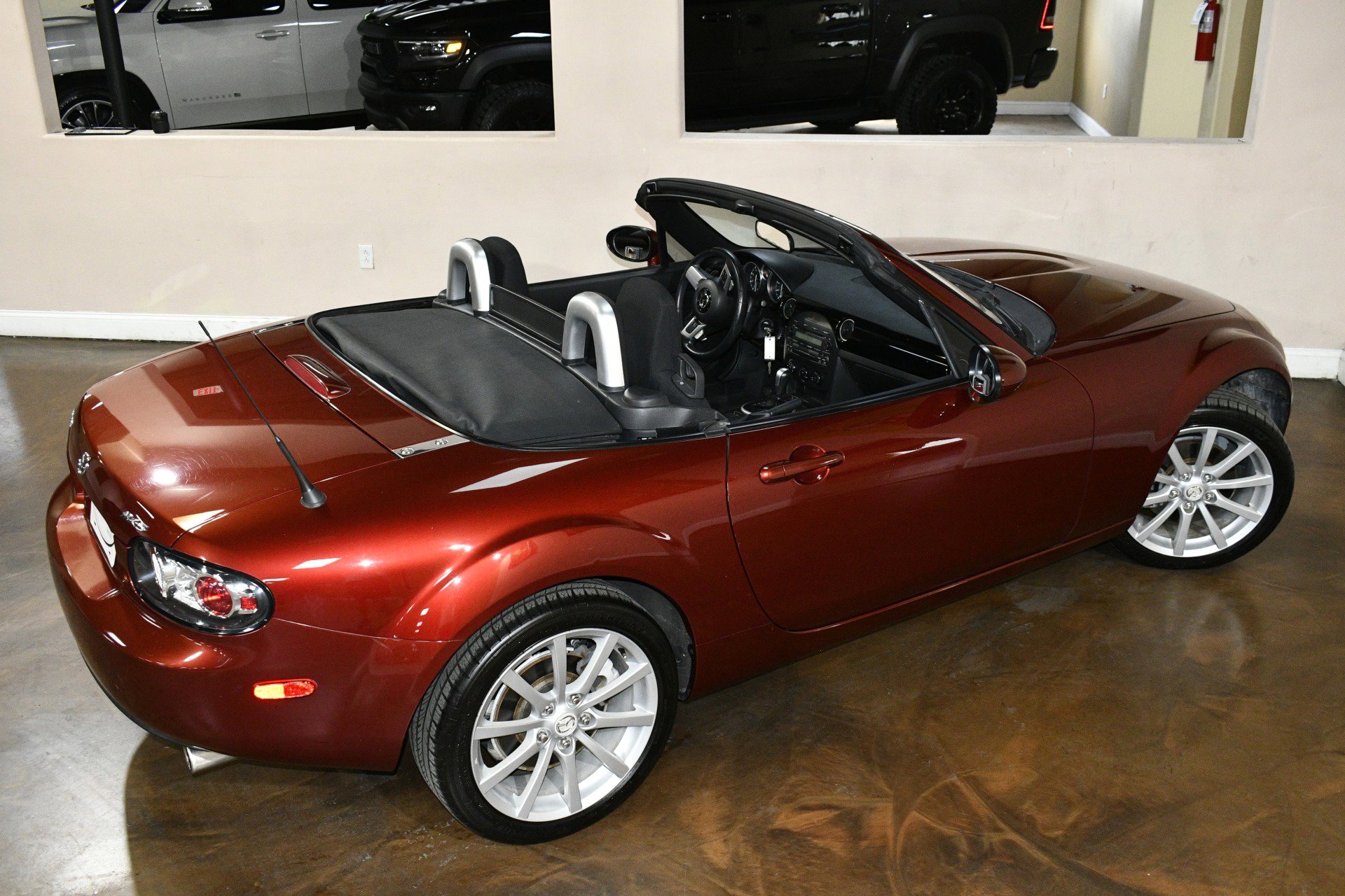 Used 2007 MAZDA MX-5 Miata Touring image 79