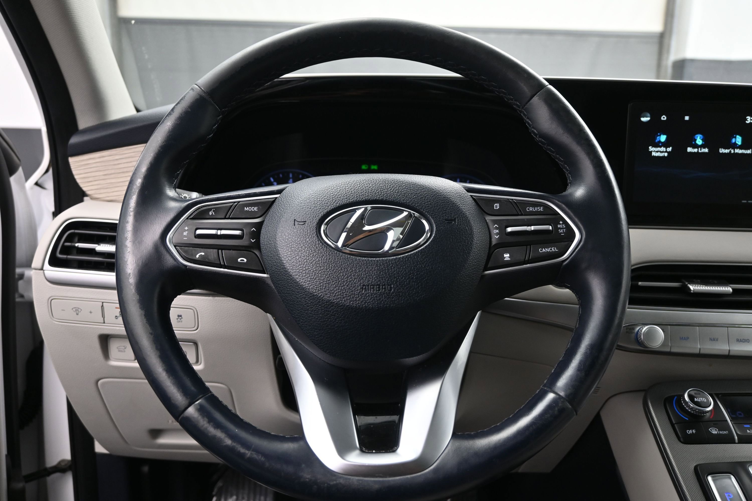Used 2021 Hyundai Palisade SEL w/ Winter Package AWD/4WD image 32