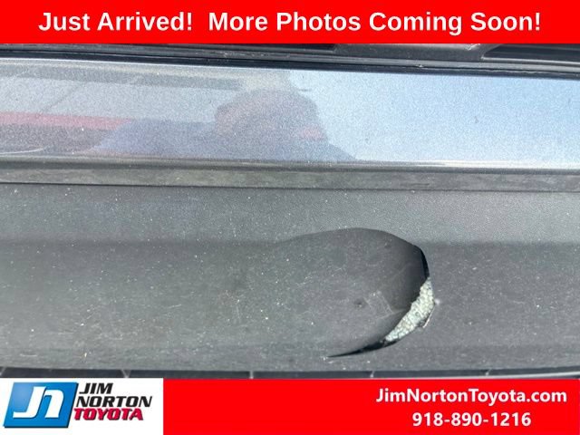 Used 2023 Toyota RAV4 LE FWD image 12