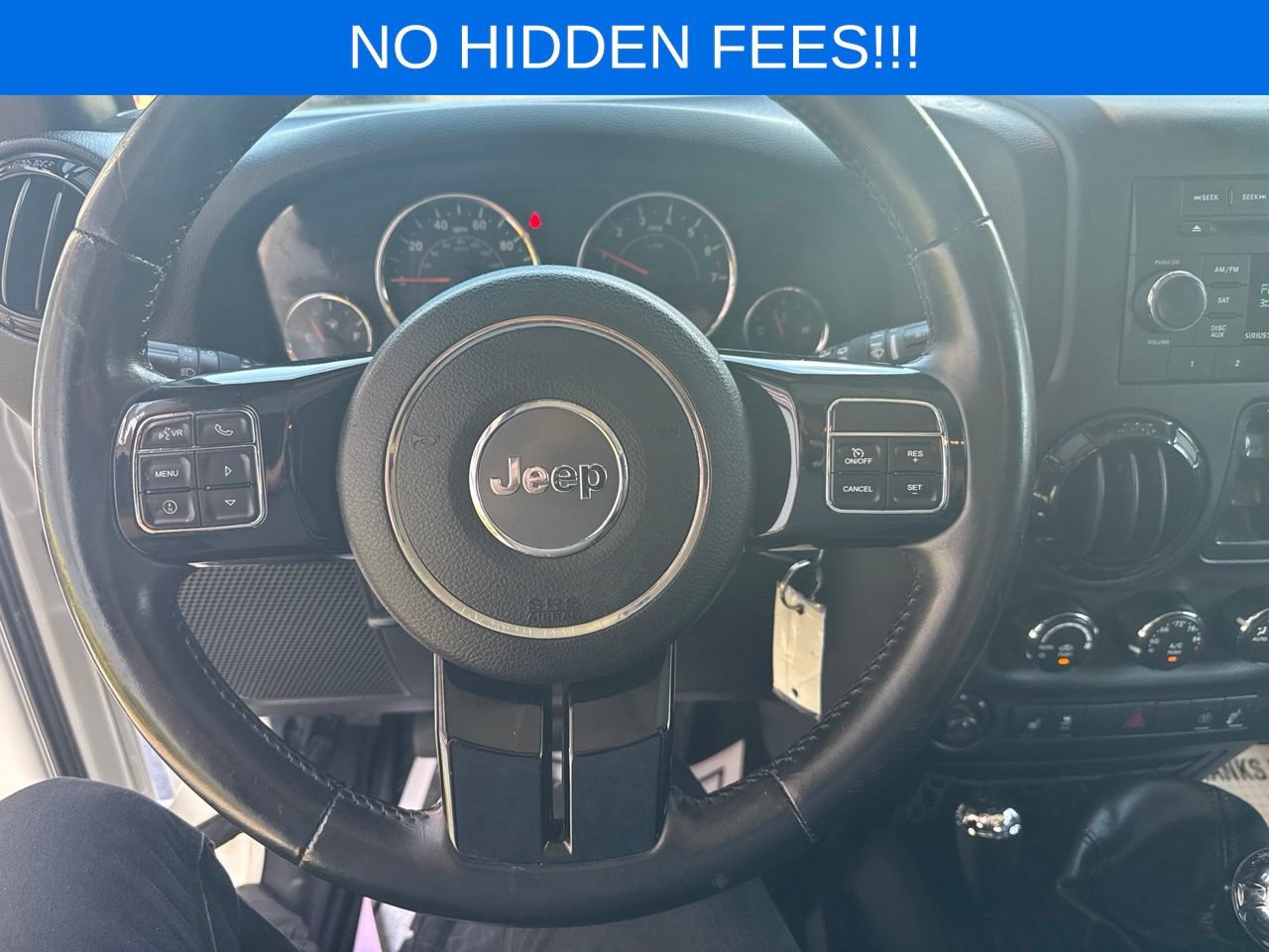Used 2015 Jeep Wrangler Unlimited Sahara AWD/4WD image 9