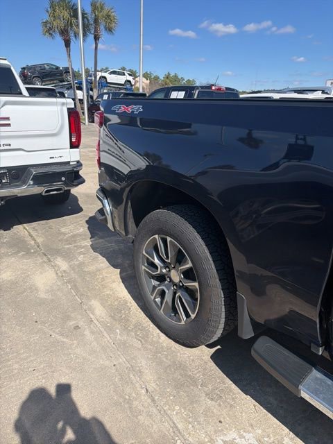 Used 2023 Chevrolet Silverado 1500 LT w/ Protection Package image 6