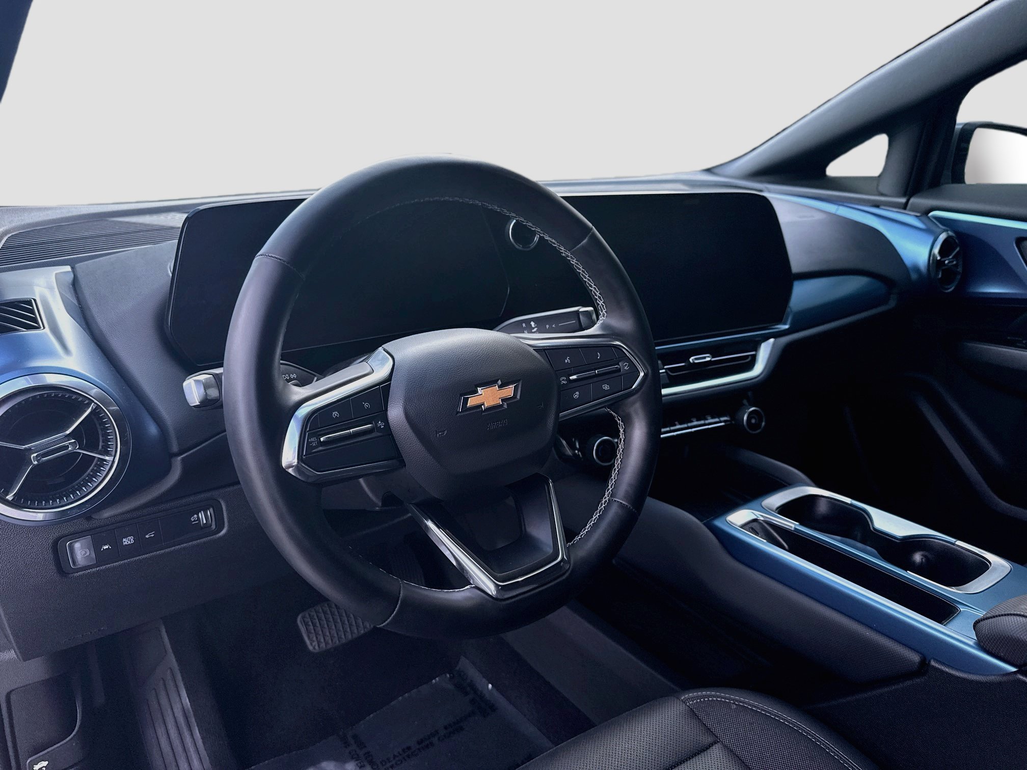 Used 2024 Chevrolet Equinox EV LT FWD image 9