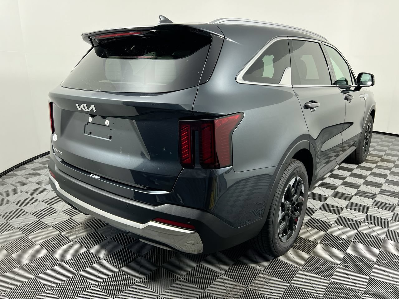 New 2026 Kia Sorento S FWD image 3