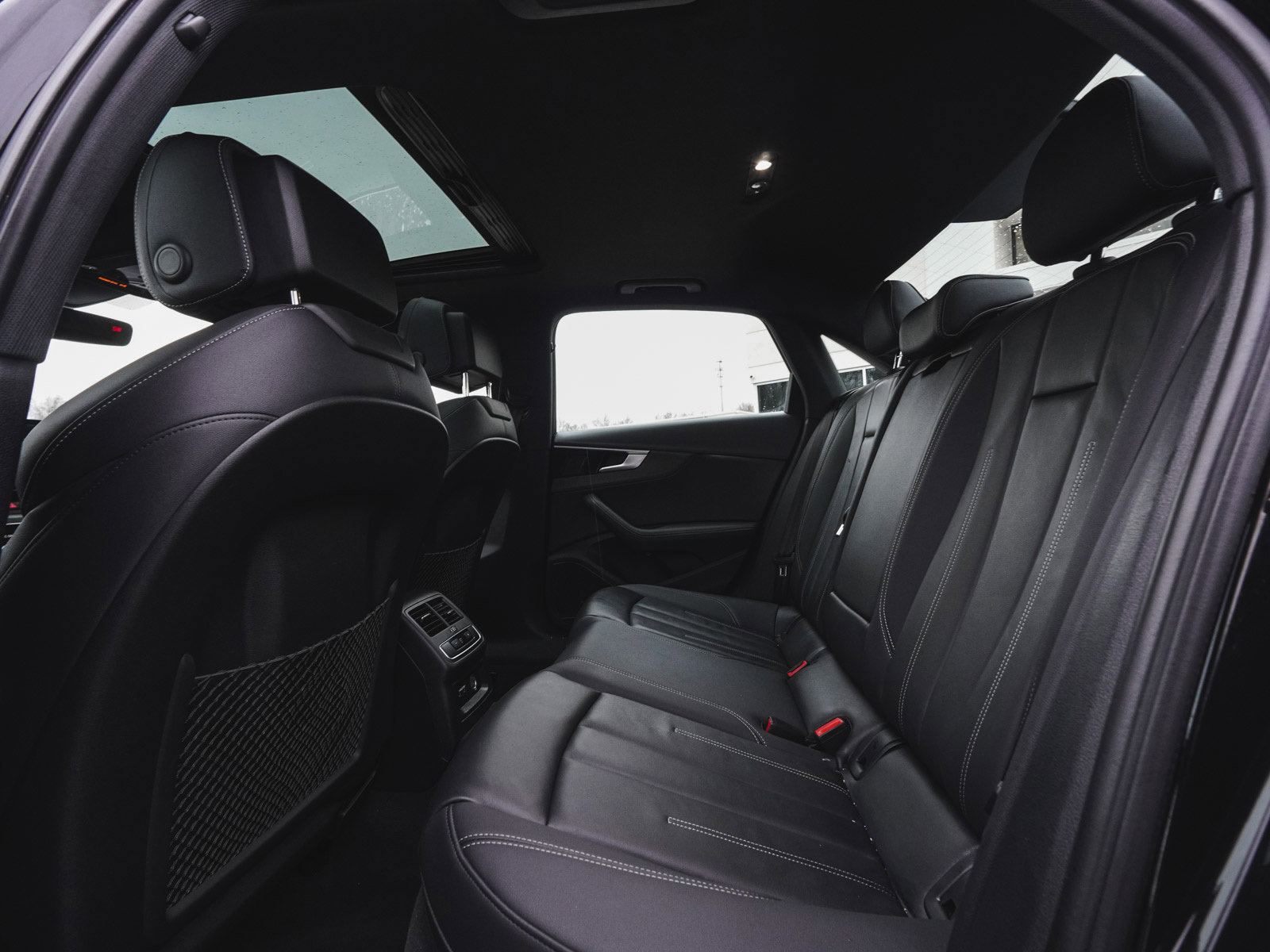 Used 2024 Audi A4 2.0T Premium Plus image 30