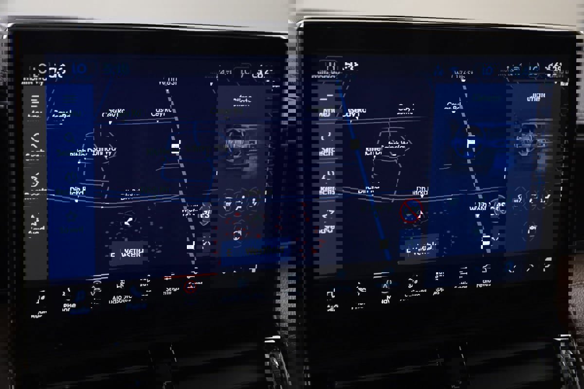 Used 2022 Lincoln Navigator Reserve image 10