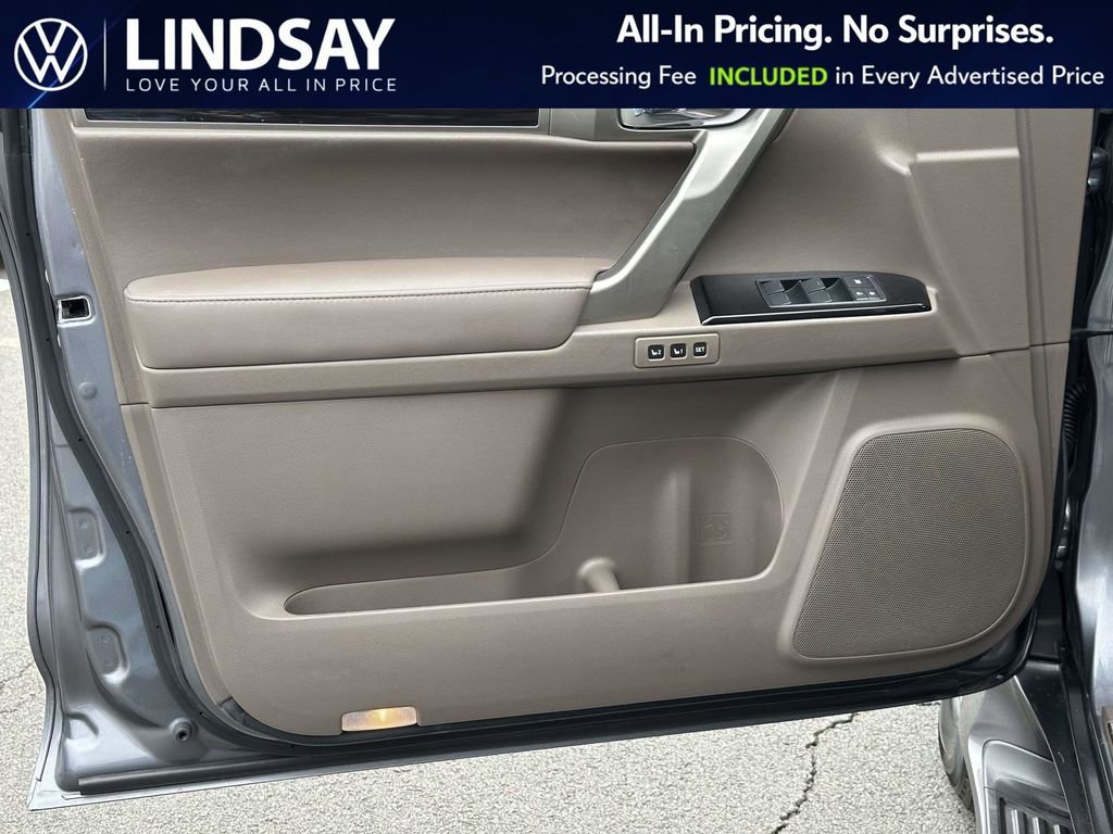 Used 2017 Lexus GX 460 image 9