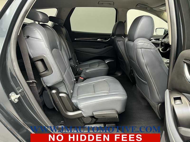 Used 2018 Buick Enclave Premium image 19