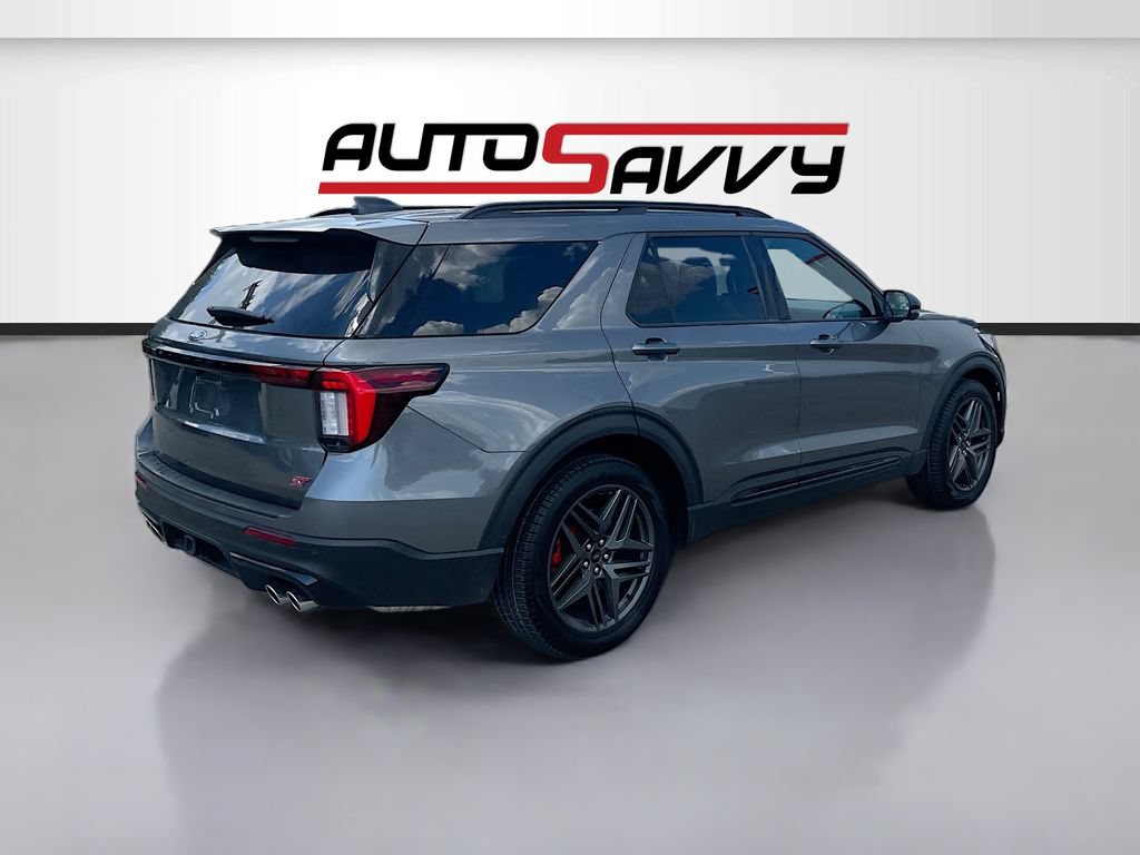 Used 2025 Ford Explorer ST w/ Sun And Sound Package AWD/4WD image 7