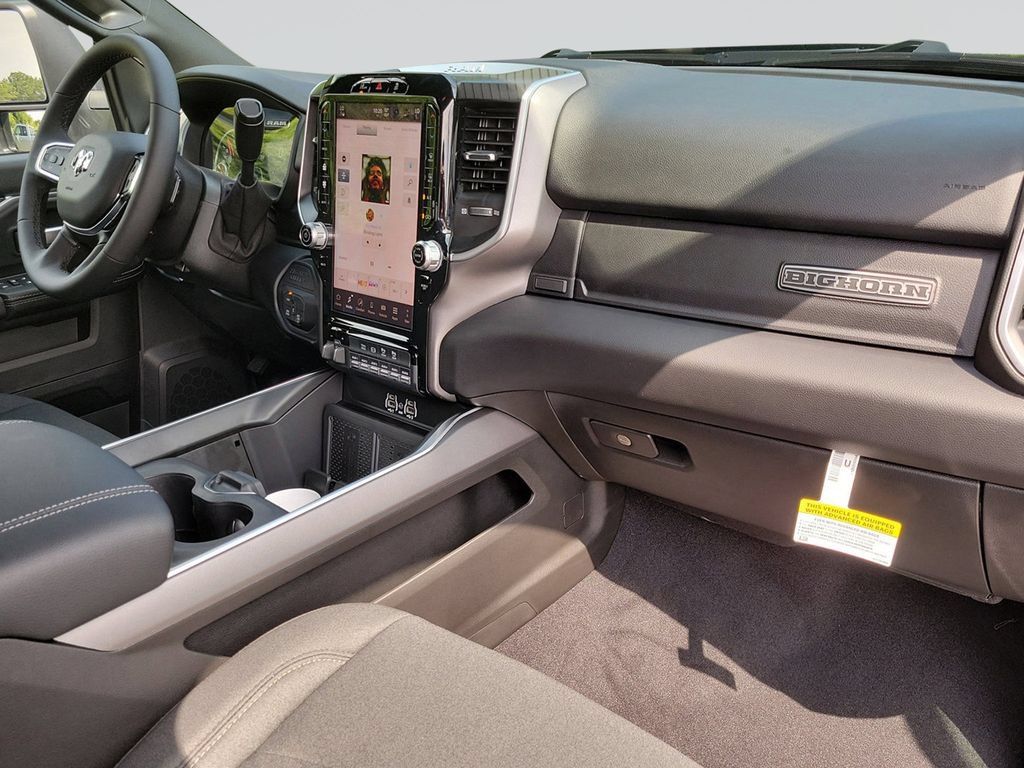 New 2026 RAM 2500 Big Horn AWD/4WD image 40