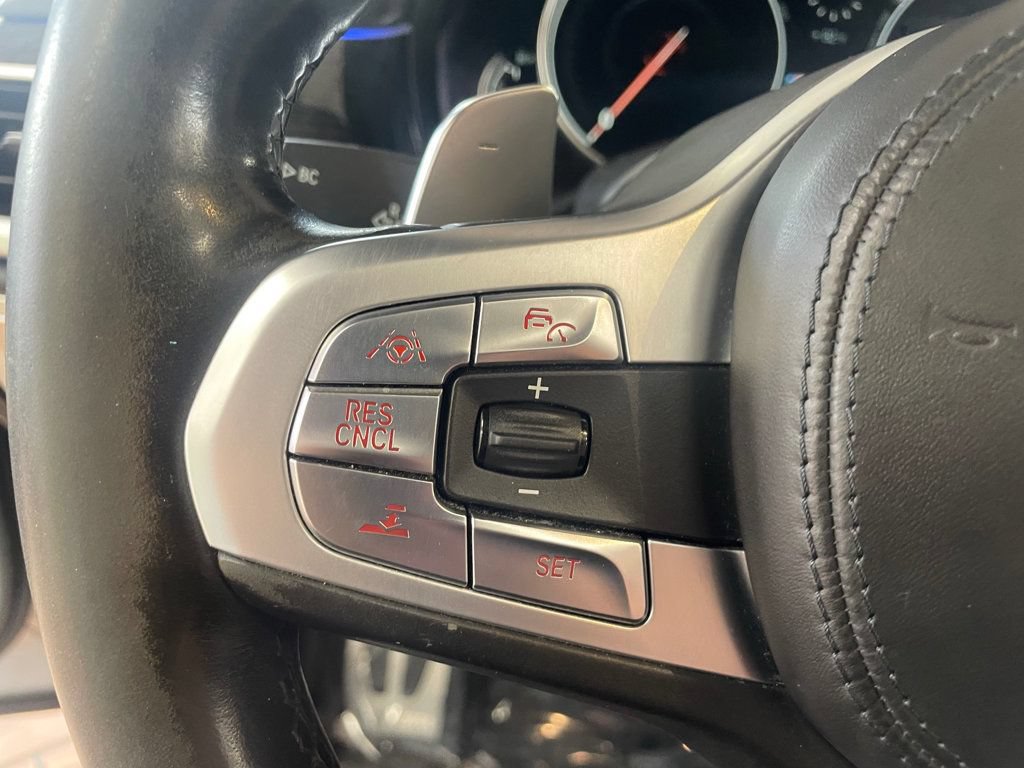 Used 2018 BMW M760i xDrive w/ Luxury Rear Seating Package AWD/4WD image 32
