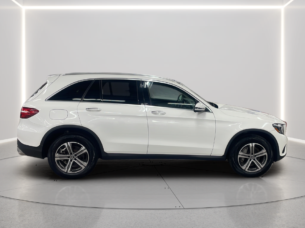 Used 2019 Mercedes-Benz GLC 300 4MATIC image 33