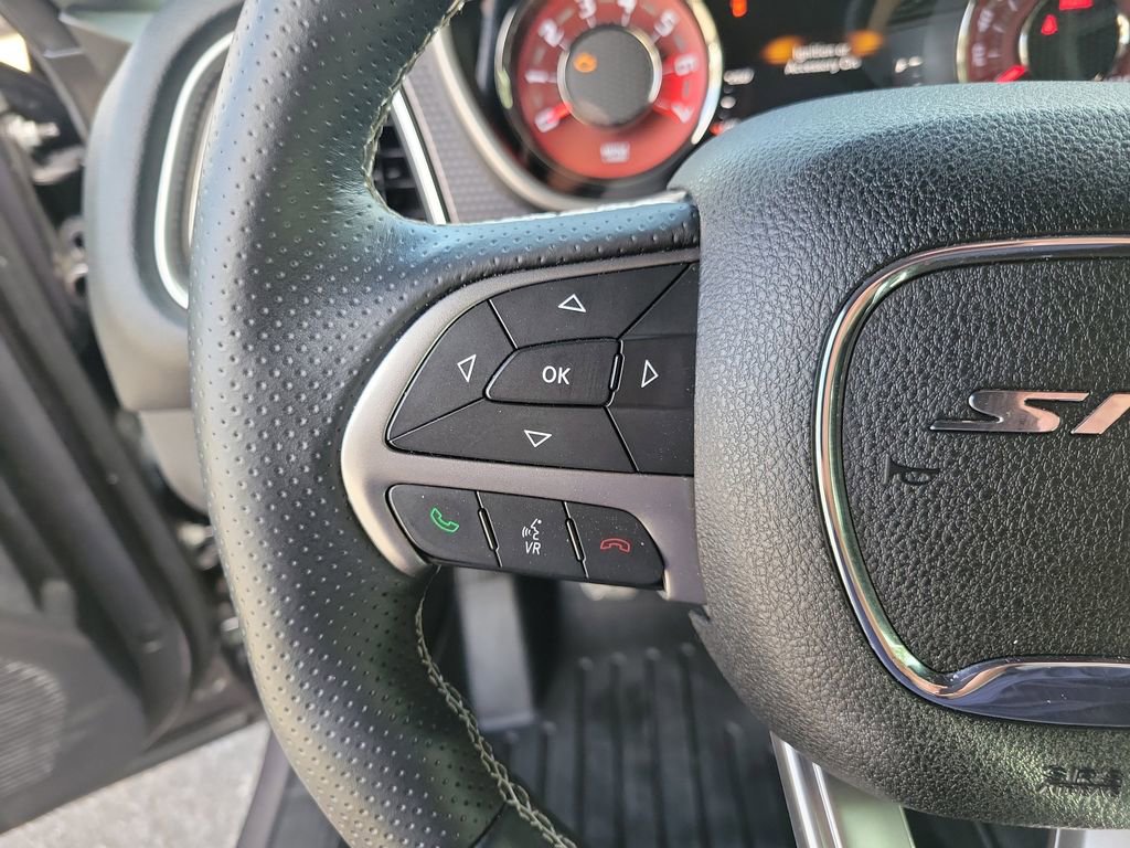 Used 2015 Dodge Challenger SRT Hellcat image 25