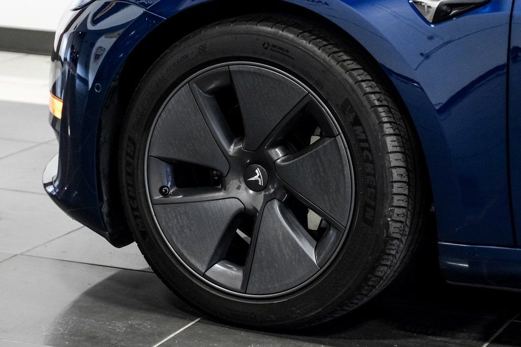 Used 2018 Tesla Model 3 Long Range image 49