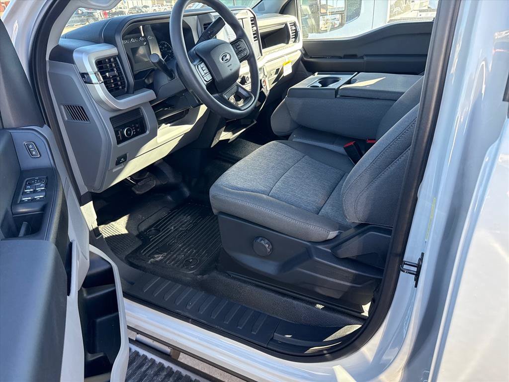 New 2026 Ford F250 XL w/ XL Off-Road Package AWD/4WD image 5
