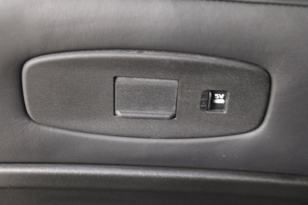 Used 2020 Land Rover Defender 110 HSE image 37