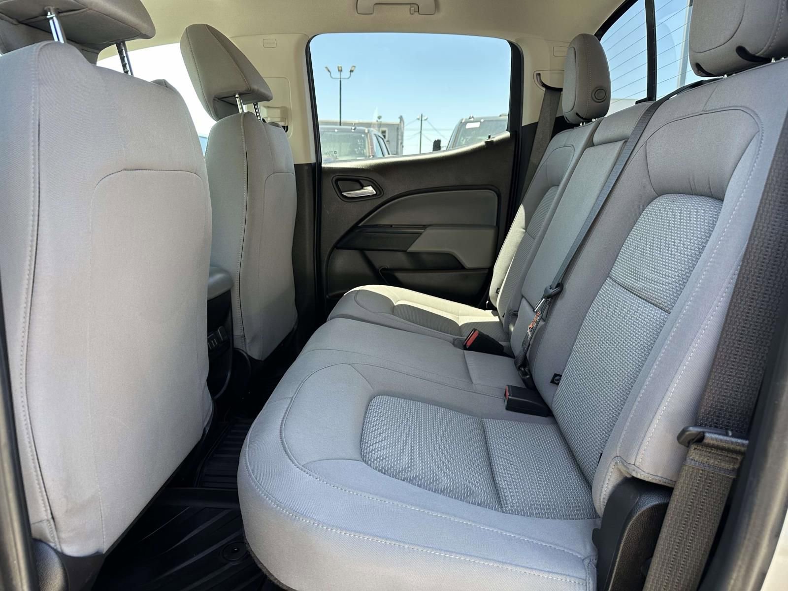Used 2018 Chevrolet Colorado LT w/ LT Convenience Package AWD/4WD image 23