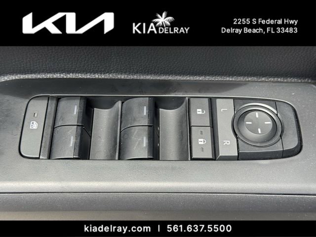Used 2025 Toyota Tacoma TRD Sport RWD image 15