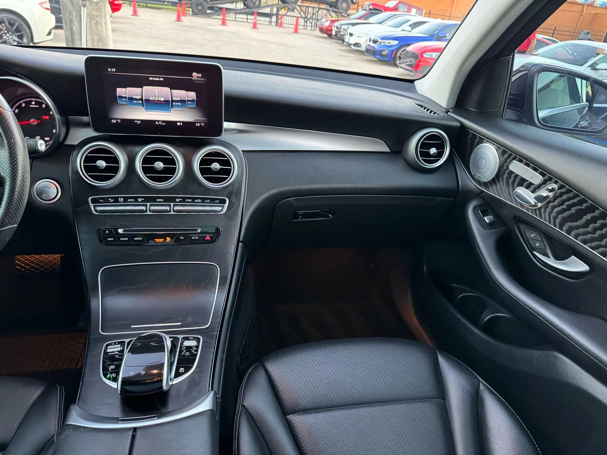 Used 2016 Mercedes-Benz GLC 300 4MATIC image 29