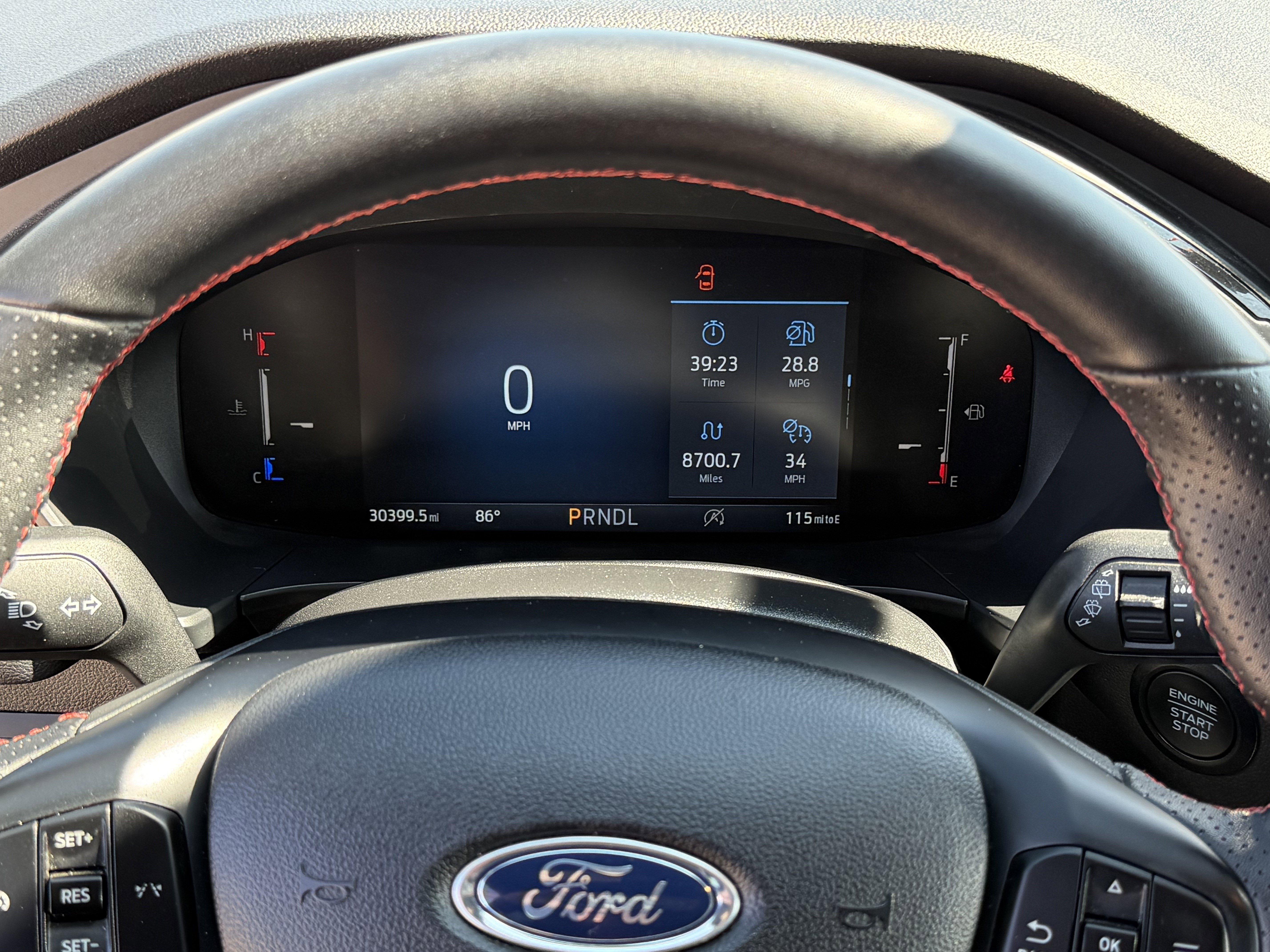 Certified 2025 Ford Escape ST-Line AWD/4WD image 19