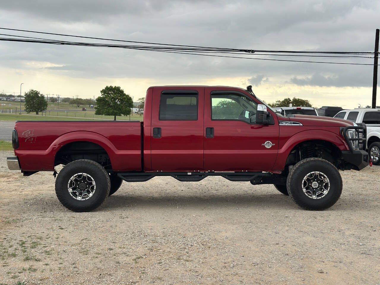 Used 2015 Ford F350 XLT w/ XLT Premium Package AWD/4WD image 7