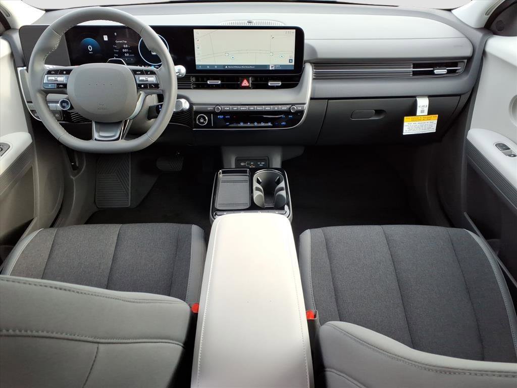 Used 2025 Hyundai Ioniq 5 SE image 7