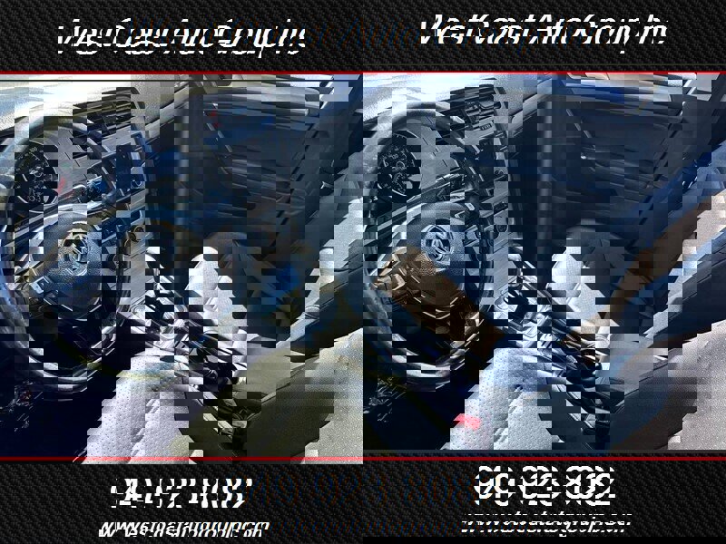 Used 2017 Volkswagen Golf SE image 5