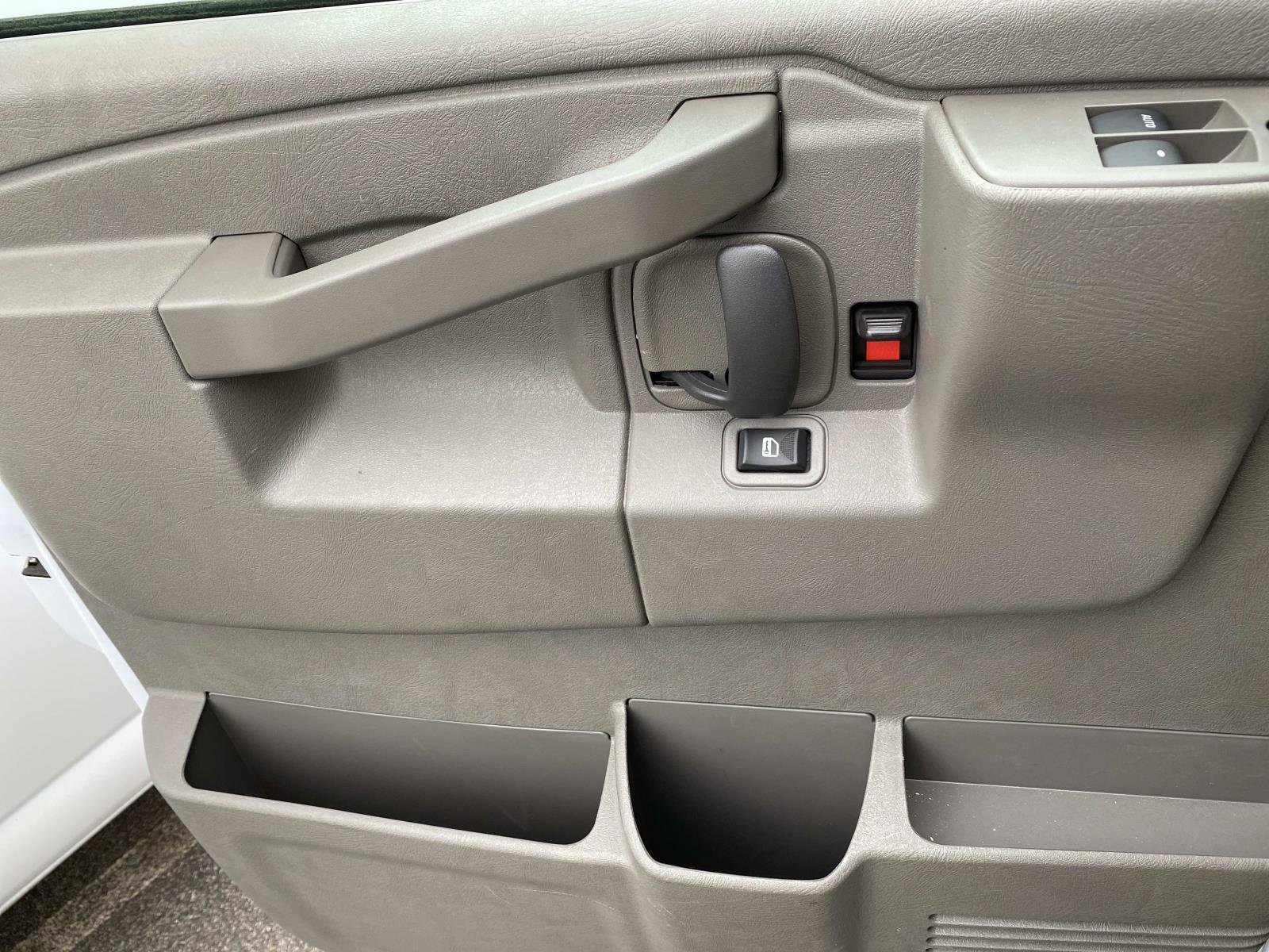 New 2023 GMC Savana 3500 w/ Power Convenience Package image 13