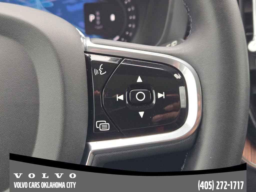 Used 2023 Volvo XC60 B6 Ultimate w/ Protection Package Premier AWD/4WD image 28