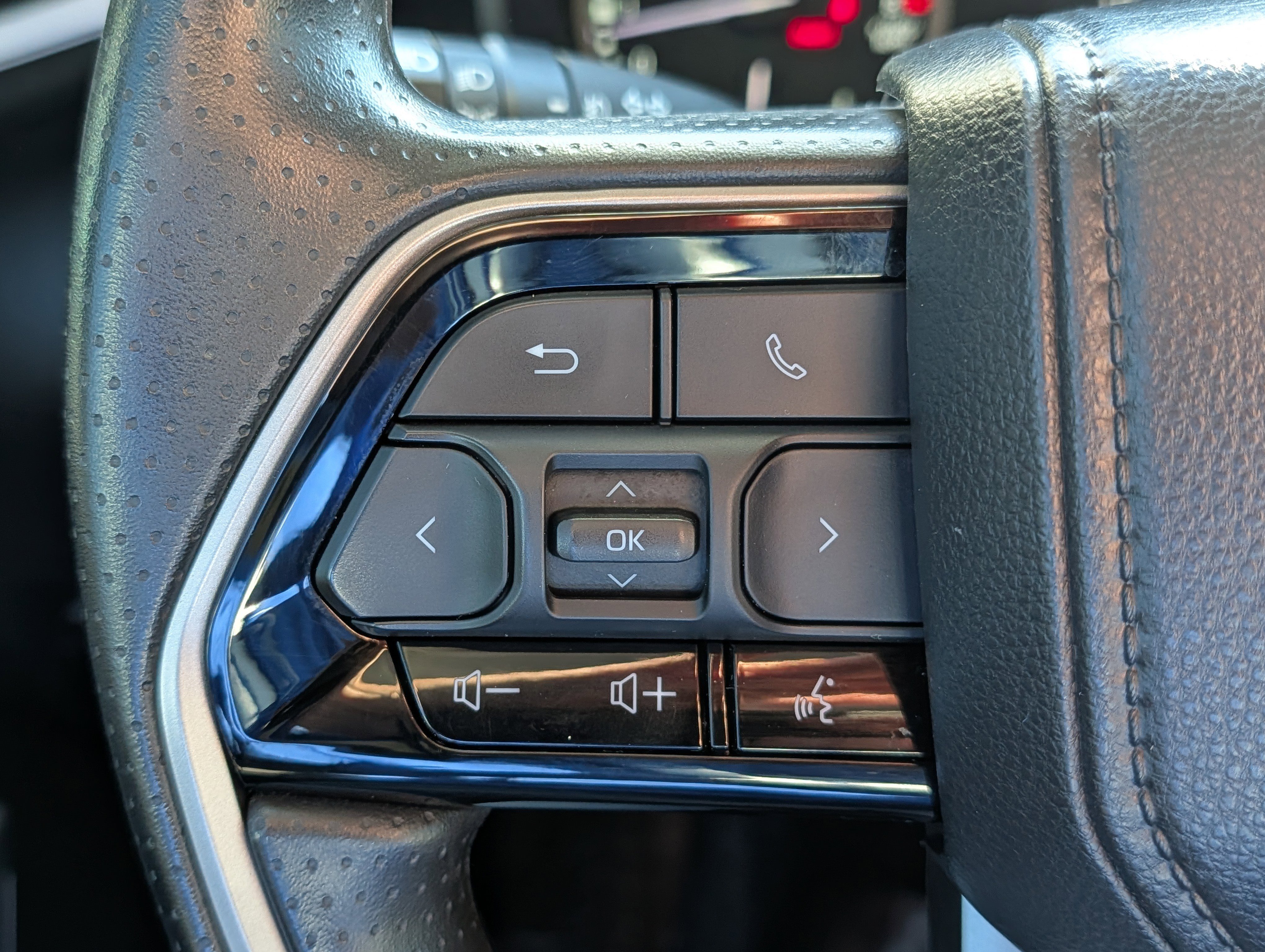 Used 2023 Toyota Tundra SR5 image 32