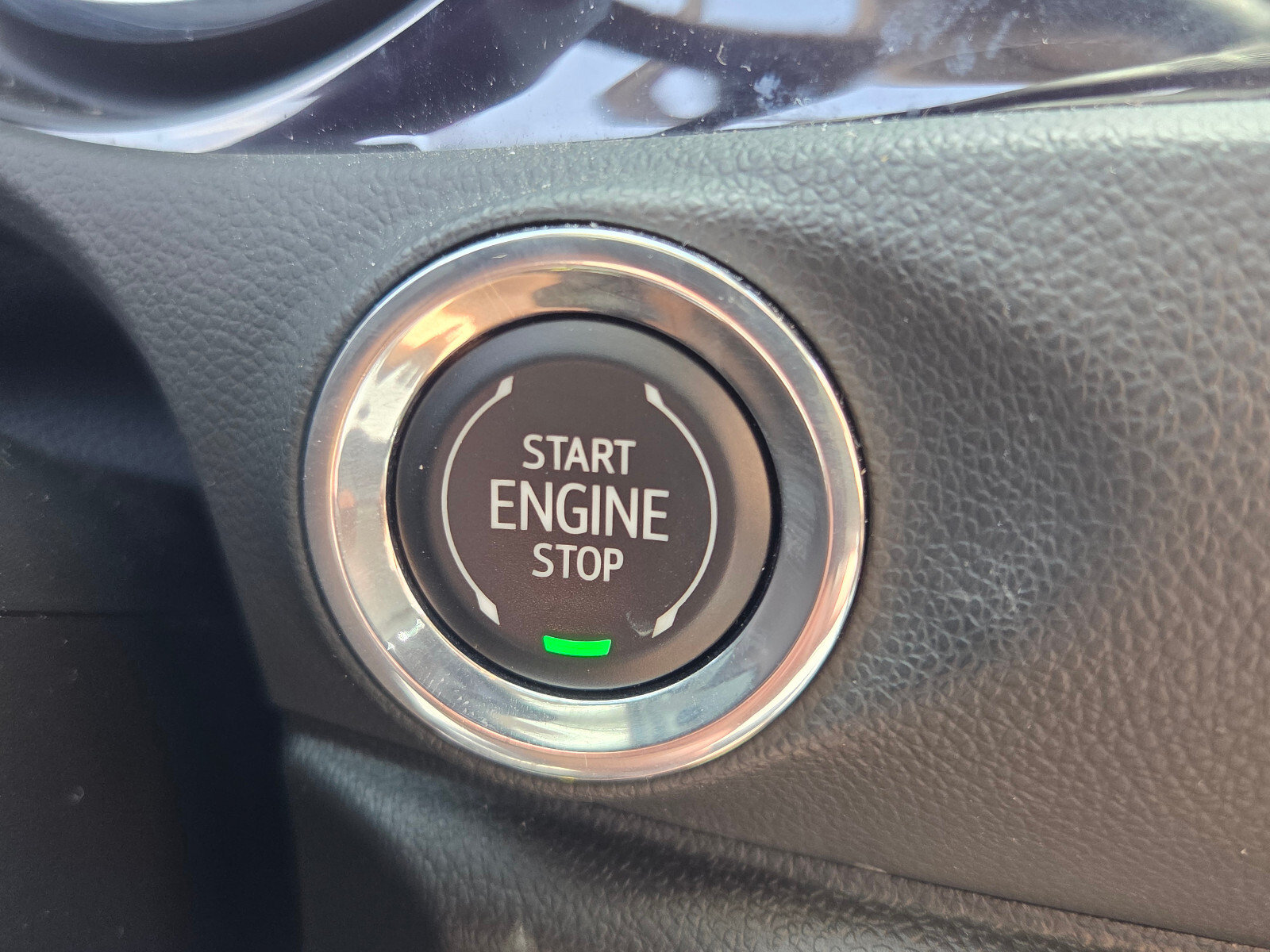 Used 2023 Buick Encore GX Select AWD/4WD image 30